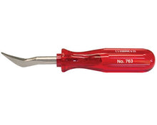 Load image into Gallery viewer, C.S.Osborne &amp;Co. No. 763 Staple Lifter (2 1/4&quot; Blade, Red Handle)
