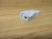 Load image into Gallery viewer, Surge Suppressors 230VAC 1W+G 1 Protected Pole
