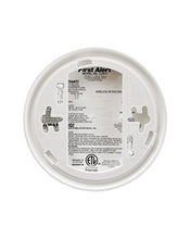 Load image into Gallery viewer, First Alert CO511B Wireless Interconnected Carbon Monoxide Alarm with Voice and Location
