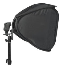 Load image into Gallery viewer, Studio 60cm 24&quot; Easy Fold Open Setup Flash Softbox Diffuser with Eggcrate Grid for Nikon SB-600, SB700, SB910, 900, 400, 800, 28, 23, 25, 24, 26, 27, 80DX, 28DX, 50DX OLYMPUS FL 50R, 36, 50, 40, 36R P
