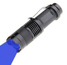 Load image into Gallery viewer, WAYLLSHINE Scalable Blue LED 3 Mode Long Range Blue Beam Blue Light Flashlight, Blue LED Flashlight Blue Flashlight Torch with Blue Light Blue LED For Night Fishing and Outdoor Activities-Black House
