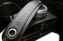 Load image into Gallery viewer, Gariz Genuine Leather XS-CHLSNBK Camera Neck Strap for GX1 GF3 GF2 NEX-7, Black
