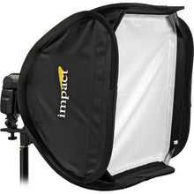 Load image into Gallery viewer, Impact Quikbox Softbox with Shoe Mount Flash Bracket (15 x 15&quot;)
