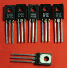 Load image into Gallery viewer, S.U.R. &amp; R Tools Transistors Silicon P308M analoge 2N1573, 2N1574, 2N739, 2N755, 2N845, BC285 USSR 10 pcs
