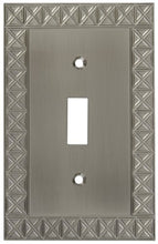 Load image into Gallery viewer, National Hardware S803-304 V8044 Pinnacle Single Switch plates in Nickel
