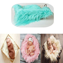 Load image into Gallery viewer, Baby Photo Props Boy Girls Newborn Baby Photography Shoot Wrap Soft Fur Quilt Photographic Mat (Light Green)
