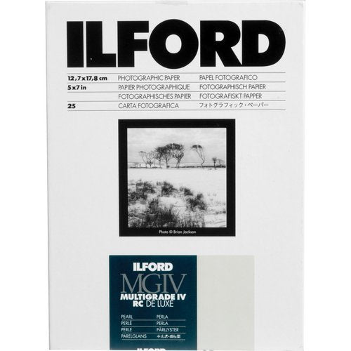 Ilford 1168309 Multigrade IV RC Deluxe Resin Coated VC Variable Contrast Black & White Enlarging Paper - 5x7 25 Sheets - Pearl Surface