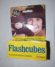 Load image into Gallery viewer, General Electric Flash Cubes for Flash Cube Cameras
