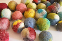 Load image into Gallery viewer, Kivikis Cat Toy, 10 Felted Wool Balls. Handmade from Ecological Wool Made 3-4 cm Diameter
